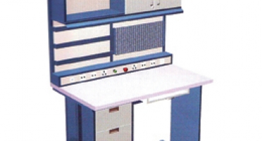طاوله معمل صيانه الكترونيات