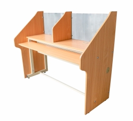 طاولة حاسب مزدوجه